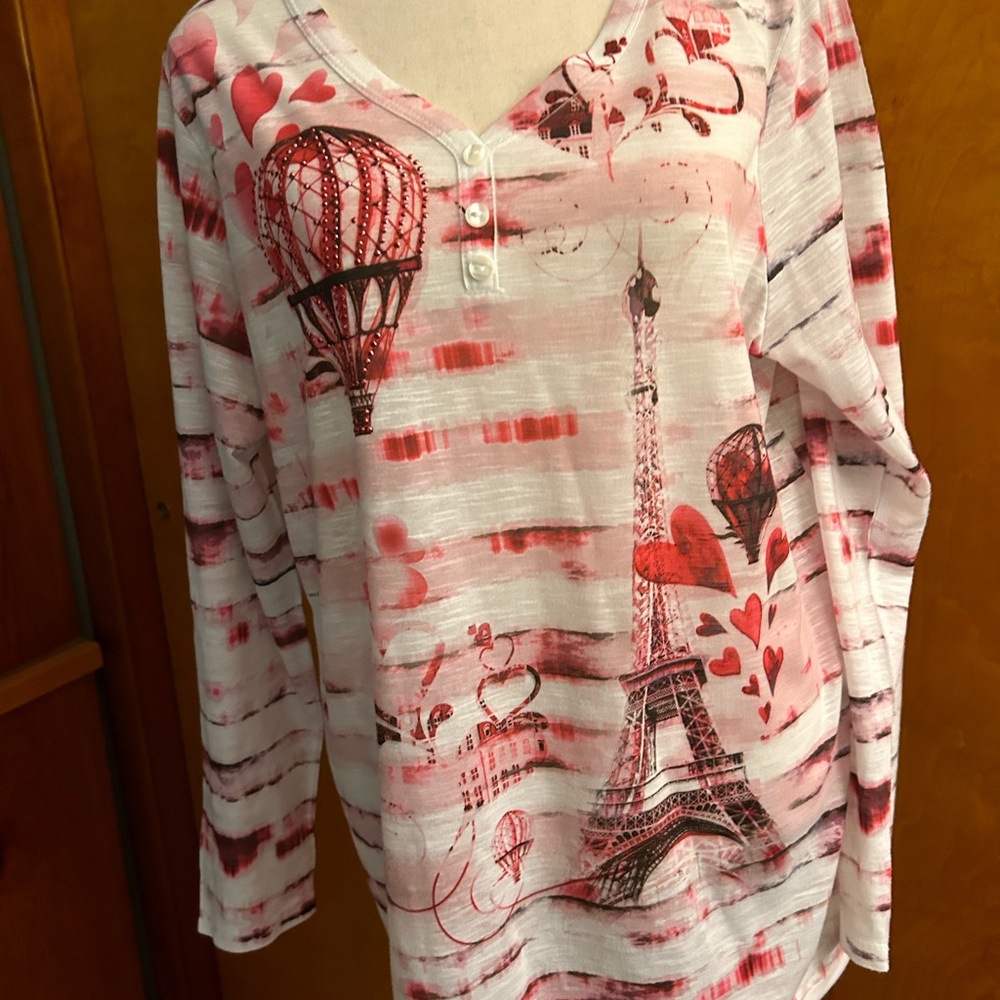 Christopher & Banks Women’s Top
